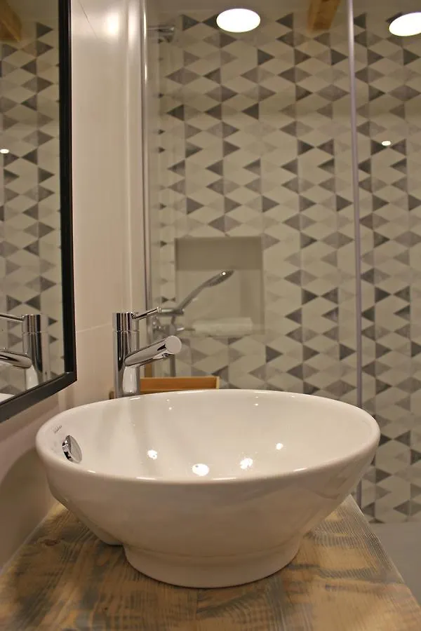 Canarios Apartments Avenida Лиссабон 0*,  Португалия