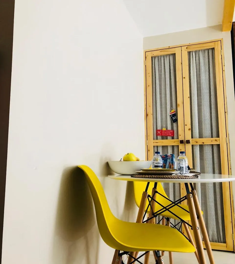 Canarios Apartments Avenida Лиссабон